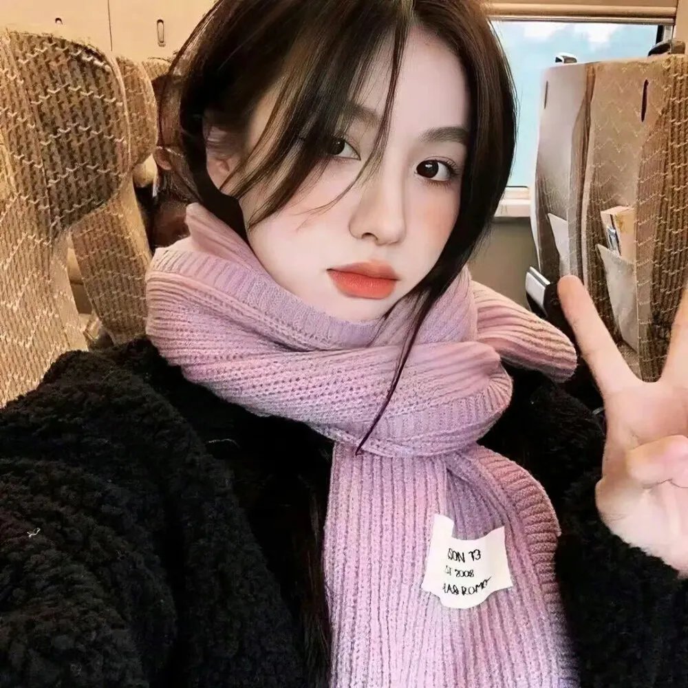 躲在阁楼的安妮·法兰克